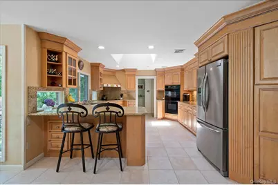 14 Pine Drive, Woodbury, NY 11797 - Photo 13