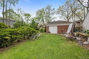 497 Tulip Ave, Floral Park, NY 11001 - Photo 29