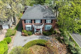 497 Tulip Ave, Floral Park, NY 11001 - Photo 37