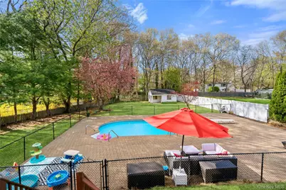 12 Branch Lane, East Setauket, NY 11733 - Photo 27