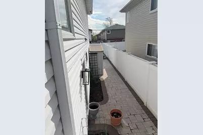 16207 85th Street, Howard Beach, NY 11414 - Photo 3