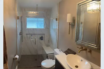 16207 85th Street, Howard Beach, NY 11414 - Photo 19