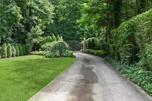 91 Crescent Beach Rd, Glen Cove, NY 11542 - Photo 35