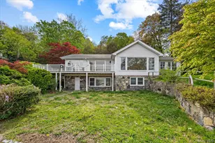 355A E Shore Rd, Great Neck, NY 11023 - Photo 5