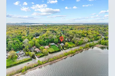 355A E Shore Road, Great Neck, NY 11023 - Photo 3