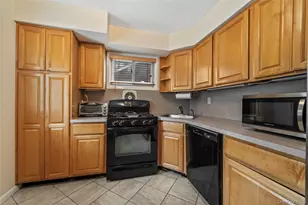 20 Salem Pl, White Plains, NY 10605 - Photo 9