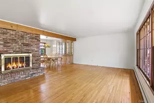 6 Oakland Ln, East Quogue, NY 11942 - Photo 5