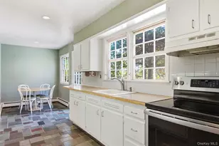 6 Oakland Ln, East Quogue, NY 11942 - Photo 13