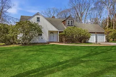 6 Oakland Lane, East Quogue, NY 11942 - Photo 1
