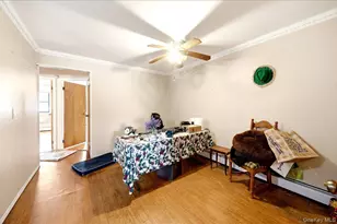 545 Hollywood Ave, Bronx, NY 10465 - Photo 19