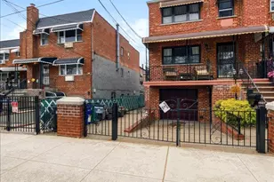 545 Hollywood Ave, Bronx, NY 10465 - Photo 3