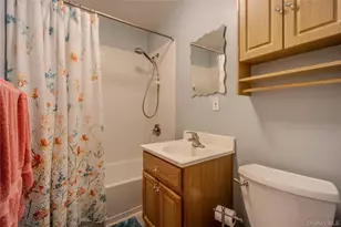 24 Village Park Dr, Fishkill, NY 12524 - Photo 13