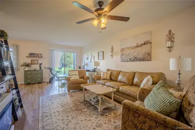 24 Village Park Drive #1F, Fishkill, NY 12524 - Photo 3
