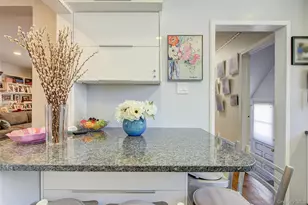 65-47 169th St, Fresh Meadows, NY 11365 - Photo 9