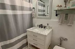 333 E Broadway, Long Beach, NY 11561 - Photo 17