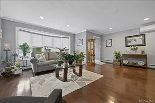 2962 Higgins St, Oceanside, NY 11572 - Photo 3