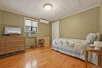 2962 Higgins Street, Oceanside, NY 11572 - Photo 15
