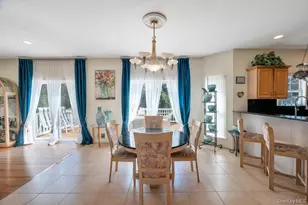 7 Stadium Blvd, East Setauket, NY 11733 - Photo 17