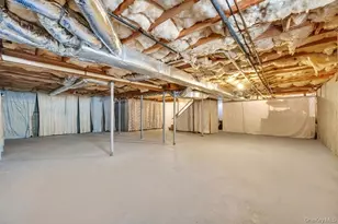 7 Stadium Blvd, East Setauket, NY 11733 - Photo 39