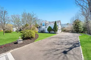 7 Stadium Blvd, East Setauket, NY 11733 - Photo 7