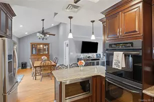 2489 Eileen Rd, Oceanside, NY 11572 - Photo 3