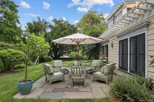 328 McLain St, Bedford Hills, NY 10507 - Photo 25