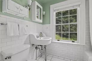 328 McLain St, Bedford Hills, NY 10507 - Photo 15