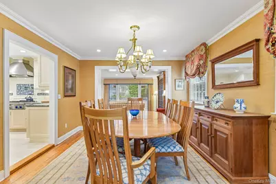 1442 Stevenson Circle, Hewlett, NY 11557 - Photo 23