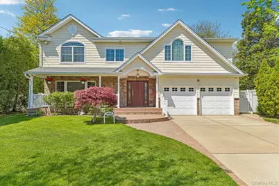 1442 Stevenson Circle, Hewlett, NY 11557 - Photo 1
