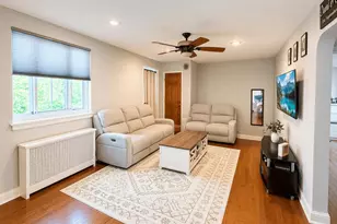 255-17 74th Ave, Glen Oaks, NY 11004 - Photo 3