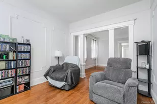 202 Dixon Ave, New York, NY 10303 - Photo 5
