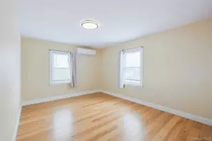 32-02 Murray Ln, Flushing, NY 11354 - Photo 25