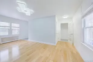 32-02 Murray Ln, Flushing, NY 11354 - Photo 17