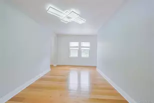 32-02 Murray Ln, Flushing, NY 11354 - Photo 21