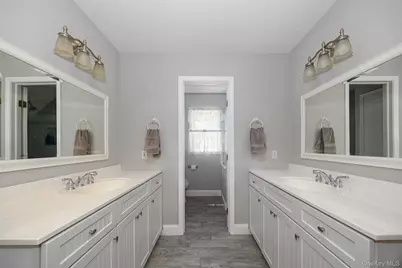25 Evergreen Avenue, Poughkeepsie, NY 12601 - Photo 25