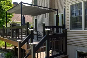 25 Evergreen Ave, Poughkeepsie, NY 12601 - Photo 43