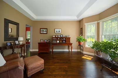 25 Evergreen Avenue, Poughkeepsie, NY 12601 - Photo 7