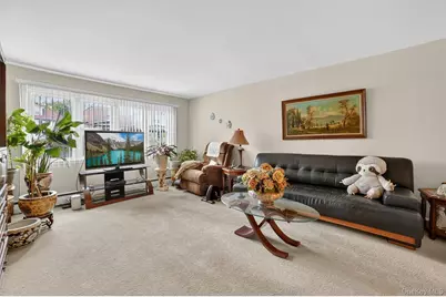 100 Sumner Avenue, Yonkers, NY 10704 - Photo 7