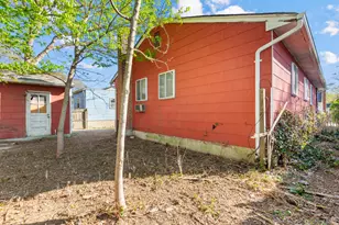 10 Timon Ct, Huntington, NY 11743 - Photo 11