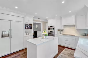 19 Oakwood Ave, Miller Place, NY 11764 - Photo 21