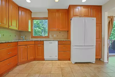 48 Lake Nanuet Drive, Nanuet, NY 10954 - Photo 21