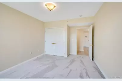 300 E Overlook #240, Port Washington, NY 11050 - Photo 7
