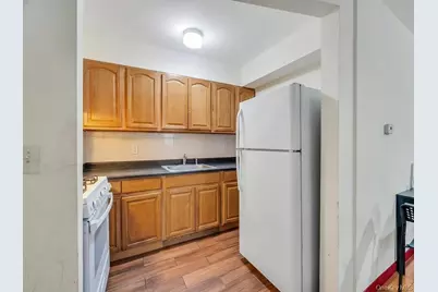 160-02 Normal Road, Jamaica, NY 11432 - Photo 19