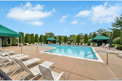 401 Constance Lane, Port Jefferson, NY 11776 - Photo 25