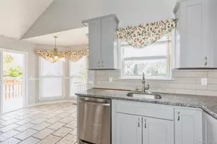 401 Constance Ln, Port Jefferson, NY 11776 - Photo 17