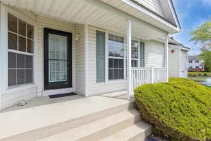 401 Constance Ln, Port Jefferson, NY 11776 - Photo 5