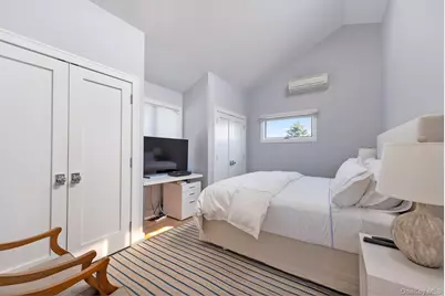23 Landing Lane, Southampton, NY 11968 - Photo 7