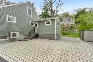 60 Pleasant Ave, Pleasantville, NY 10570 - Photo 33