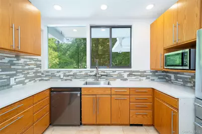 4 Half Mile Road, Armonk, NY 10504 - Photo 9