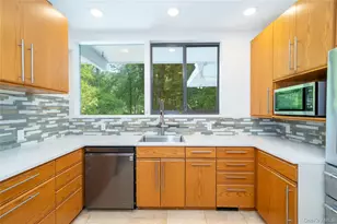 4 Half Mile Rd, Armonk, NY 10504 - Photo 9